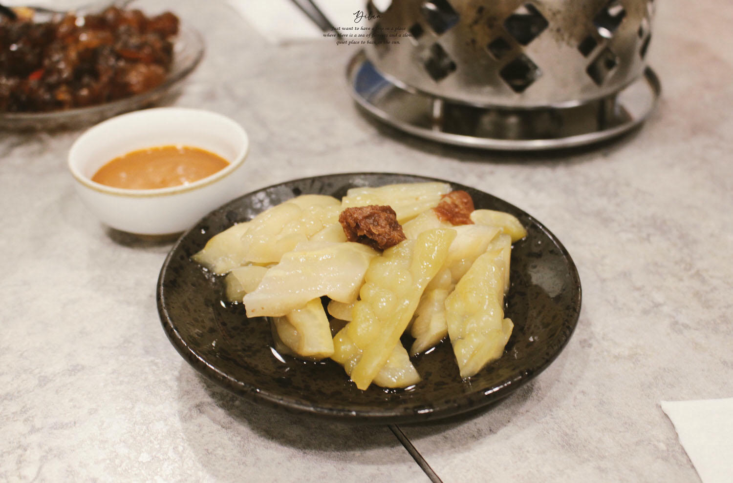 宜蘭美食|拾松辦桌小吃,在地特色西魯肉飯棗餅,一個人的合菜料理 - 第12張圖