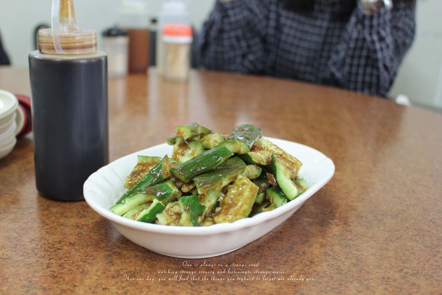 台東美食|一口餃子配上酸辣湯,南北餃子館,必點皮薄餡多蒸餃 - 第4張圖