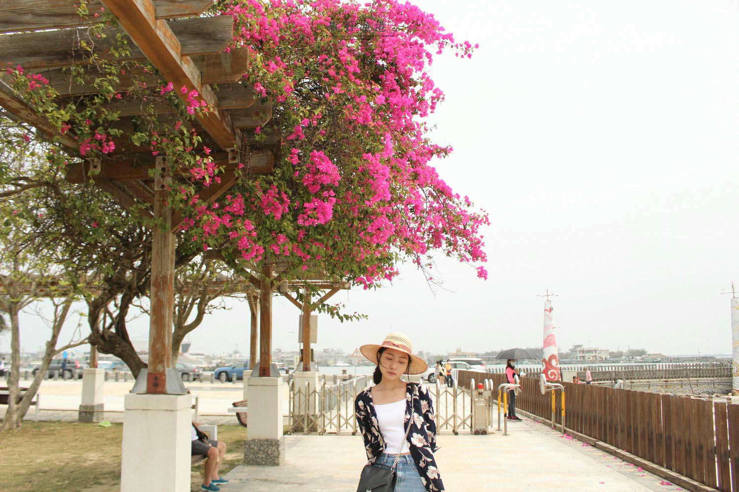 嘉義東石景點|在東石漁港吃海味,海堤邊吹風,海景水上遊樂園|免門票 - 第14張圖