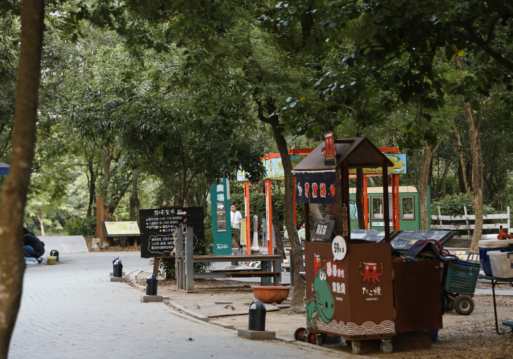 台南新市景點|樹谷農場,餵小動物、騎馬,小孩最愛的恐龍主題景點,銅板價入園 - 第4張圖