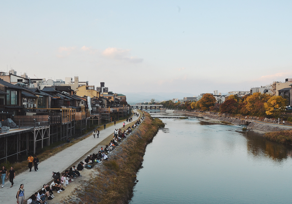 京都景點|漫步鴨川河畔,京都隱藏版花街「先斗町」,沿路充滿純樸京都風情|先斗町一日散步路線 - 第27張圖