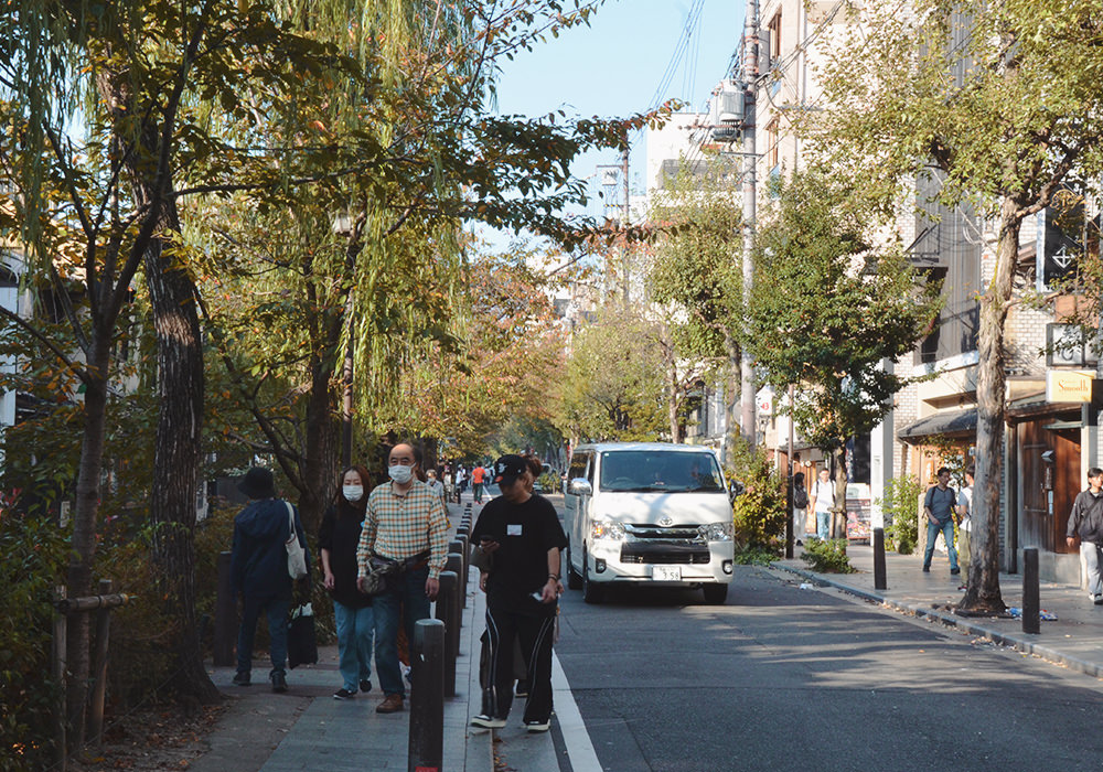京都景點|漫步鴨川河畔,京都隱藏版花街「先斗町」,沿路充滿純樸京都風情|先斗町一日散步路線 - 第8張圖